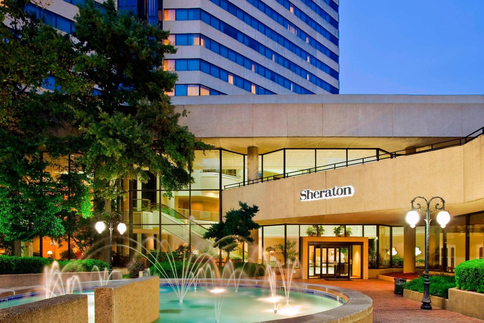 Sheraton Downtown Hotel 4*